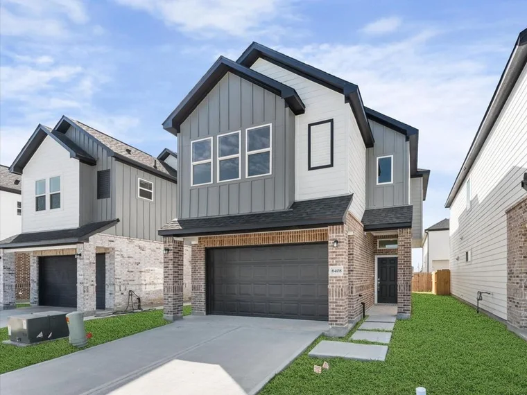 Home at 6408 Pregonero Lane, Houston TX 77048